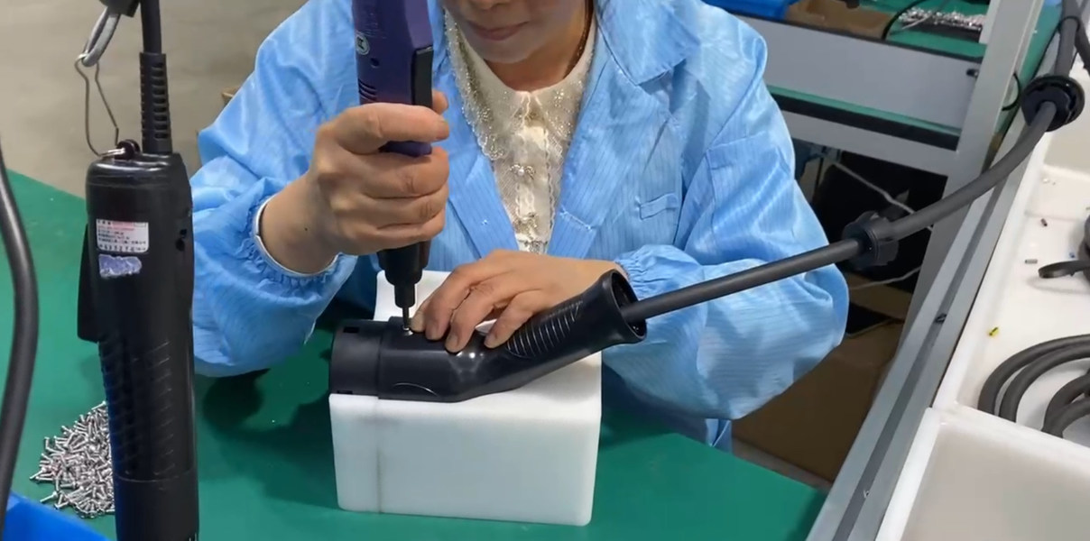 Chengdu Sixpence Technology Co.,Ltd. linea di produzione del fabbricante