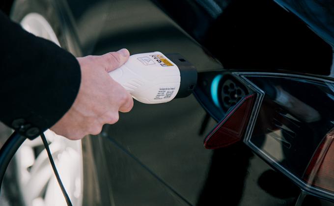 Tipo 2 a Tipo 2 Modalità 3 Cavo di ricarica per auto elettrica 1 / 3 Fase 3.6KW 7KW 11KW 22KW 4